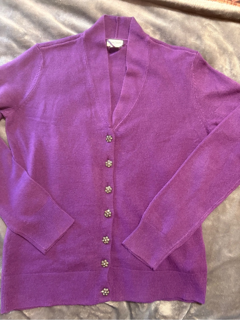 Jaclyn Smith Purple Jeweled Button Cardigan Size Medium